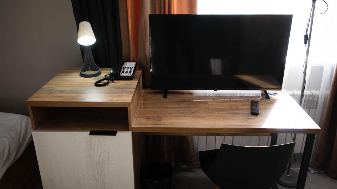 Zodiac Hotel Atyrau Bagian luar foto